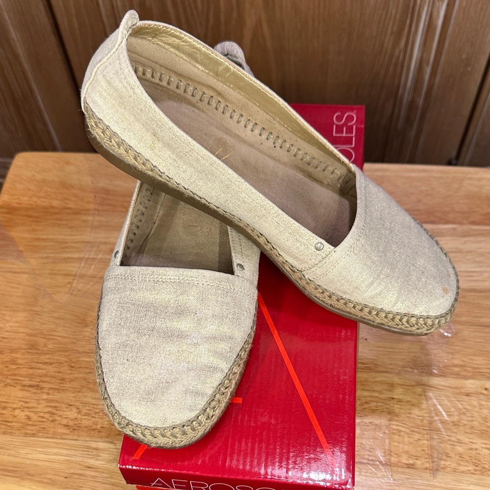 AEROSOLES Cream Espadrille Flats